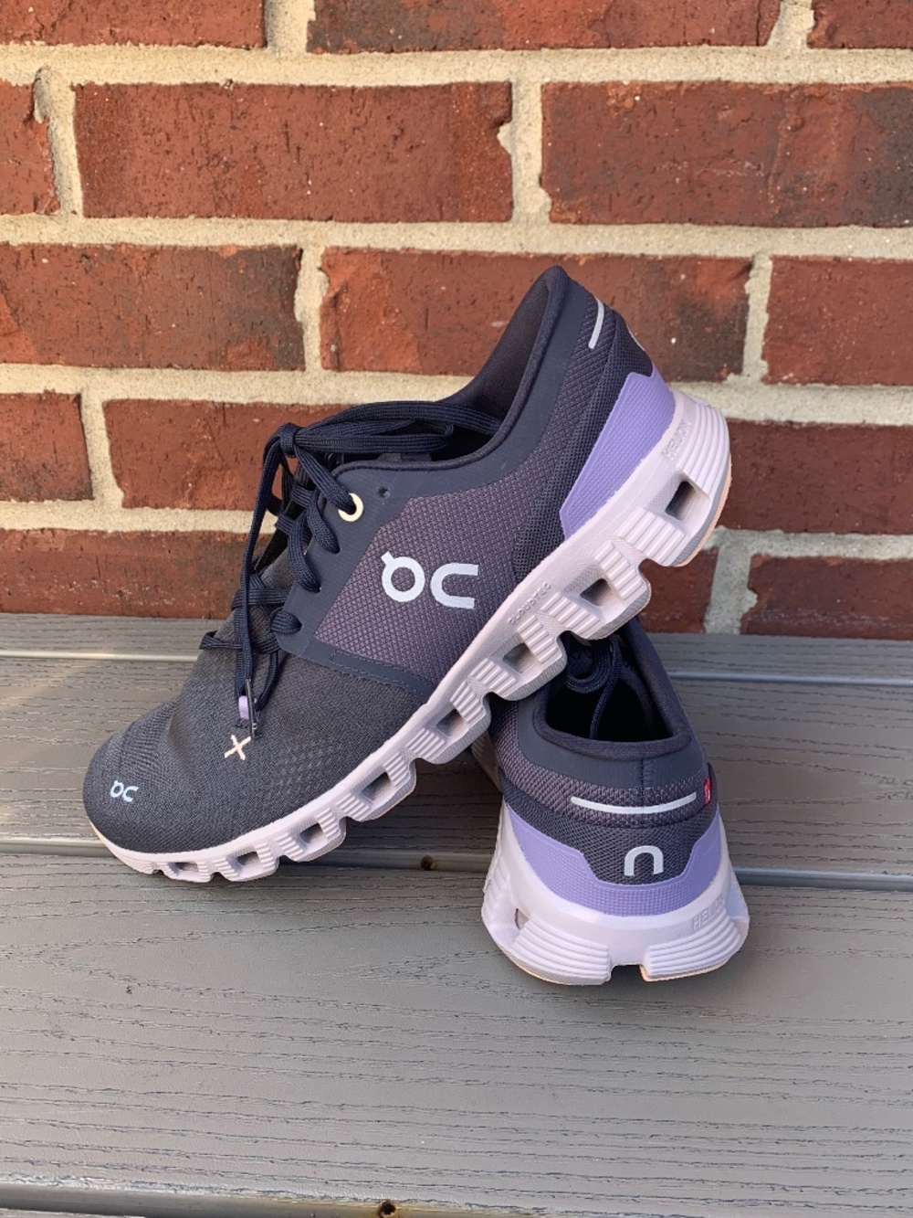 On Running Cloud X3 Sneakers